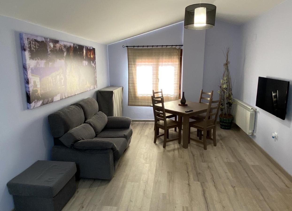 Apartamentos De Turismo Rural Las Eras Castelserás Exteriör bild