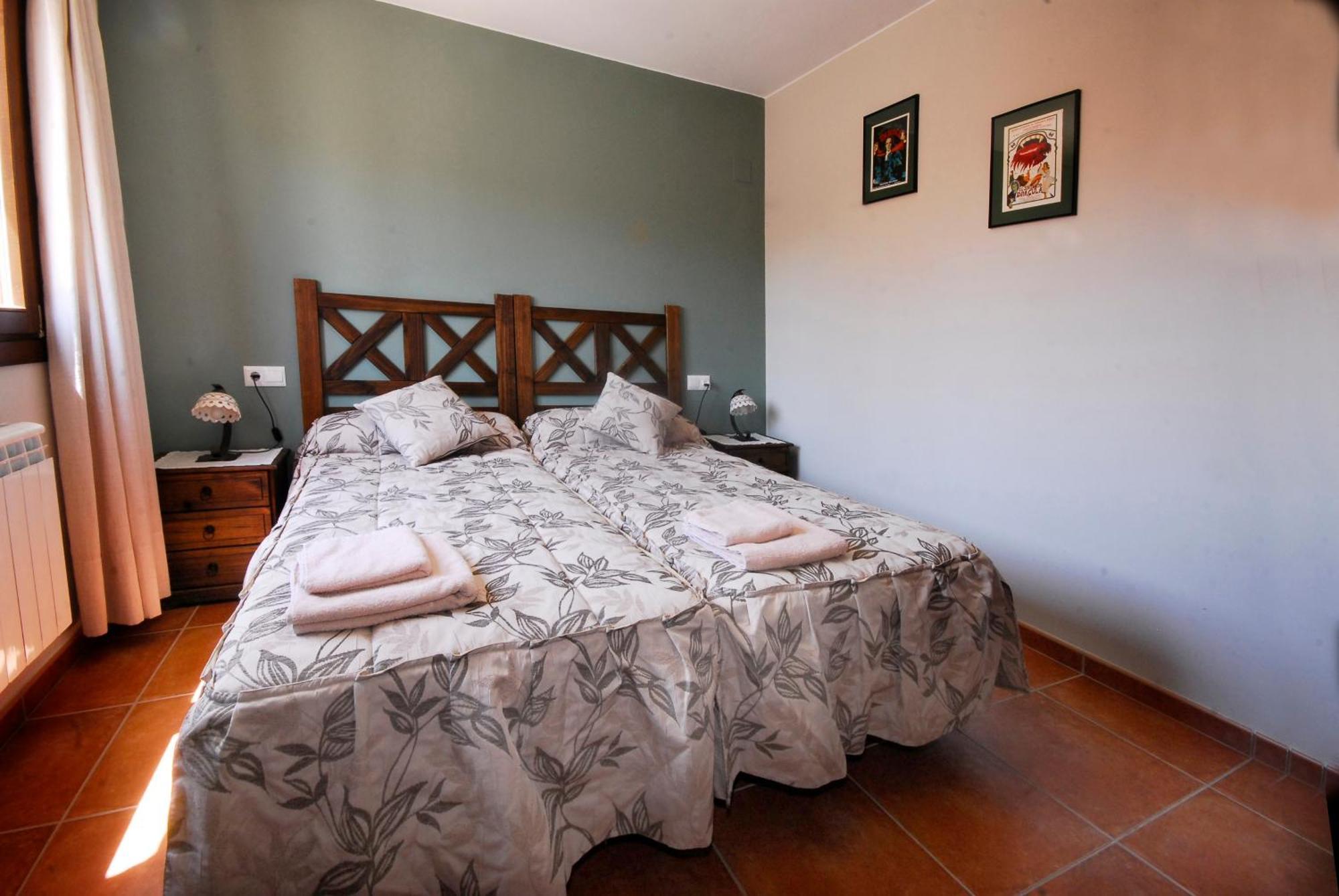 Apartamentos De Turismo Rural Las Eras Castelserás Rum bild