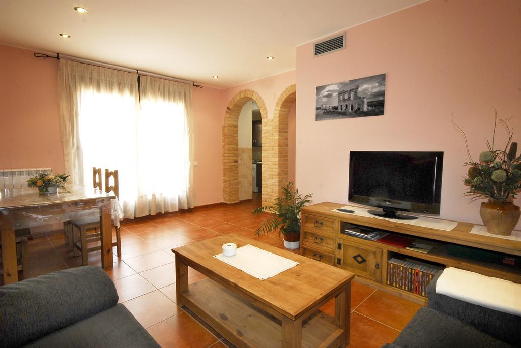 Apartamentos De Turismo Rural Las Eras Castelserás Exteriör bild