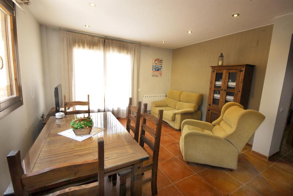 Apartamentos De Turismo Rural Las Eras Castelserás Exteriör bild