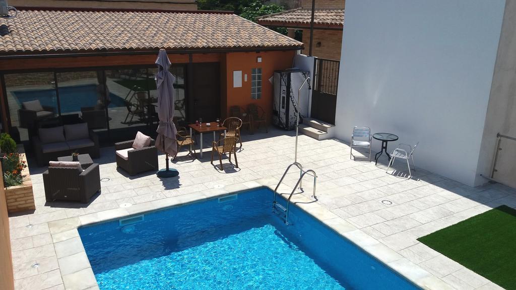 Apartamentos De Turismo Rural Las Eras Castelserás Exteriör bild