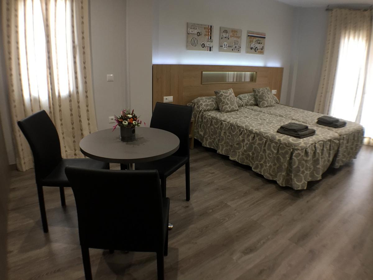 Apartamentos De Turismo Rural Las Eras Castelserás Exteriör bild