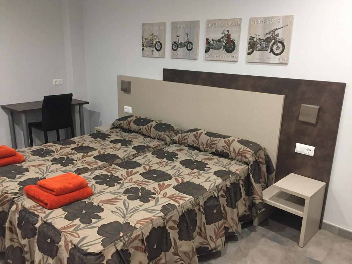 Apartamentos De Turismo Rural Las Eras Castelserás Exteriör bild