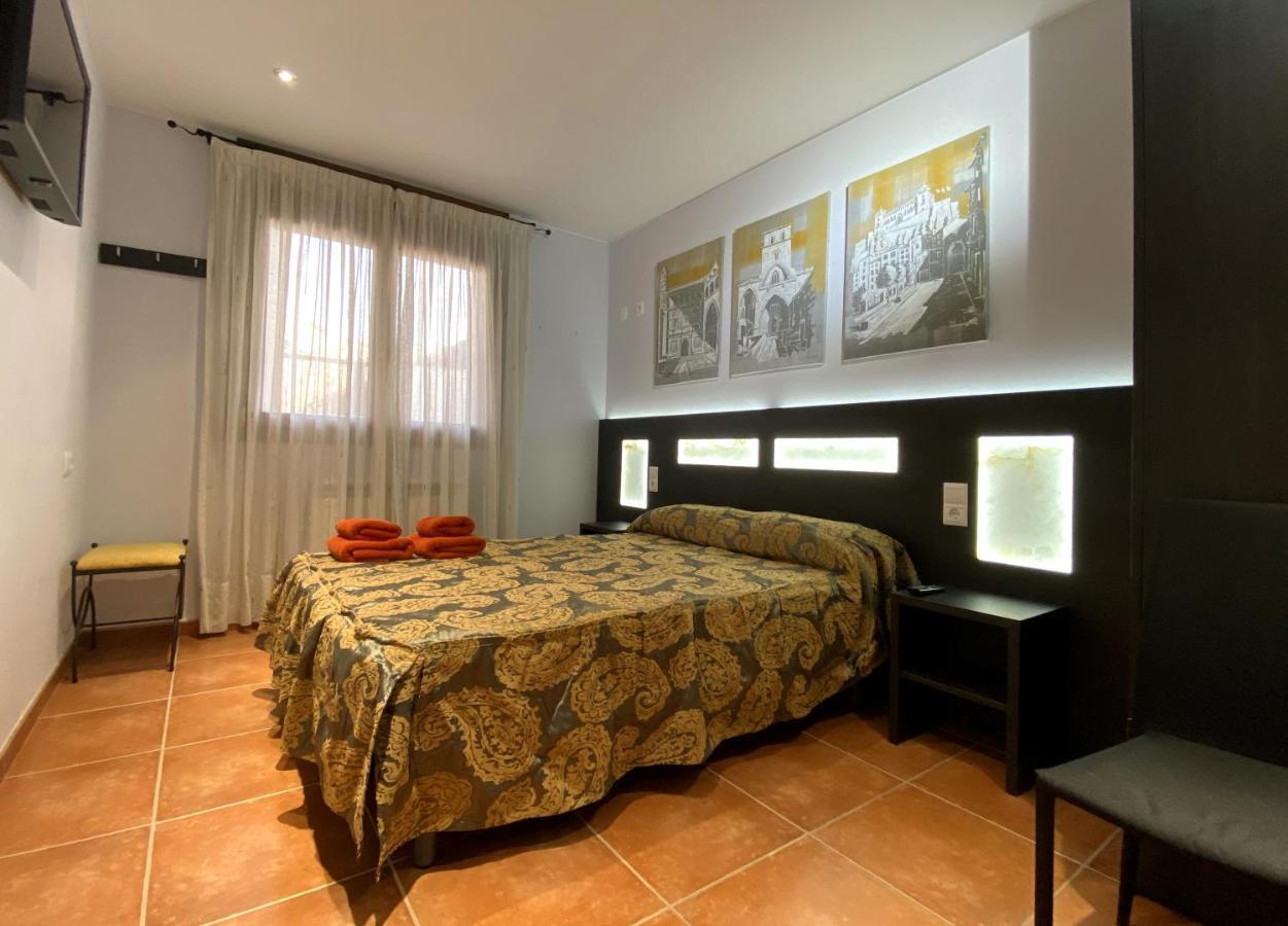 Apartamentos De Turismo Rural Las Eras Castelserás Exteriör bild